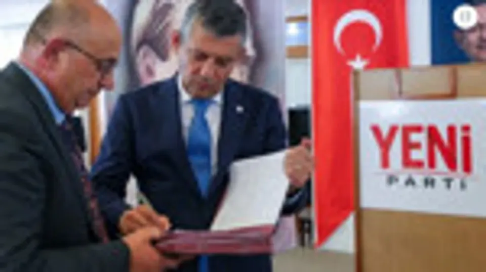 Yeni Parti'den CHP'li Belediyecilere Transfer Hamlesi görseli