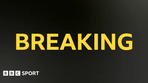 Oleksandr Usyk Tüm Kemerlerini Bırakıyor: Boks Dünyasında Şok Karar