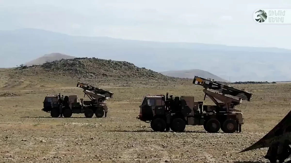 Ermenistan'dan Stratejik Hamle: Hindistan Yapımı Pinaka ÇNRA Sahaya İndi Ermenistan'dan Stratejik Hamle: Hindistan Yapımı Pinaka ÇNRA Sahaya İndi