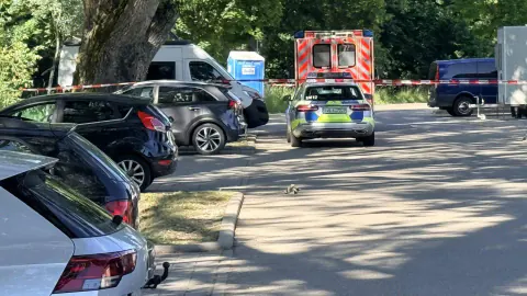 Almanya'da Şok Edici Olay: Schorndorf'ta Araç İçinde Ölü Çocuk Bulundu