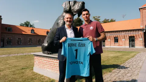 Berke Özer Lille'e Transfer Oldu: Avrupa Futbolunda Transfer Hareketliliği