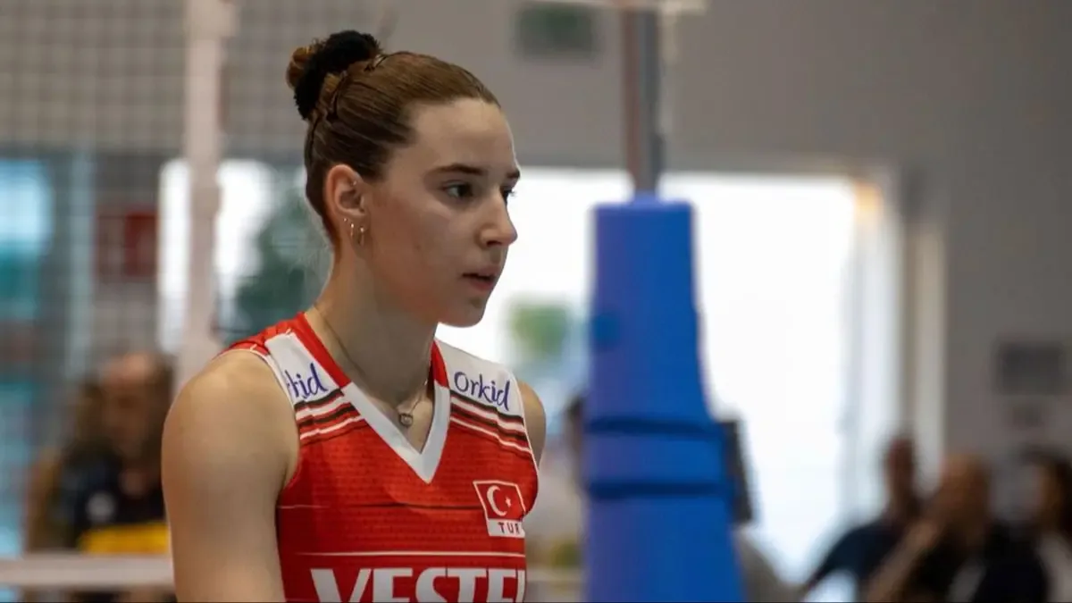 Galatasaray Daikin, Milli Genç Yetenek Ege Melisa Bükmen'i Kadrosuna Kattı Galatasaray Daikin, Milli Genç Yetenek Ege Melisa Bükmen'i Kadrosuna Kattı