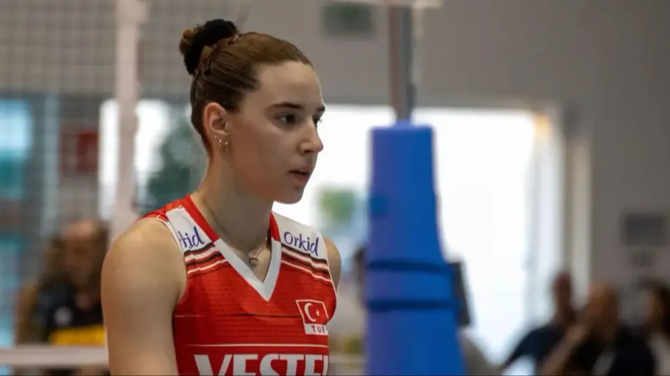 Galatasaray Daikin, Milli Genç Yetenek Ege Melisa Bükmen'i Kadrosuna Kattı görseli