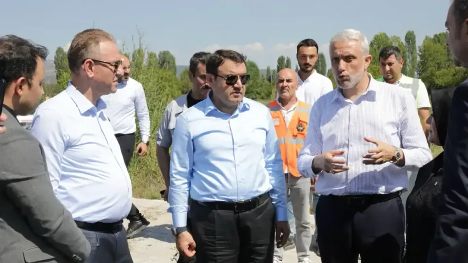 Kütahya Valisi Işın: Emet-Simav Yolu 30,7 km'de Hızla İleriyor görseli