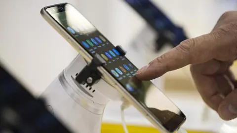 BDDK telefon kredisinde vadeyi 12 aya indirdi, yenilenmiş cihazlarda 6 ay sınırı getirdi