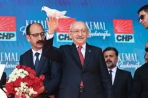 Kemal Kılıçdaroğlu'ndan CHP Davalarına İlişkin Net Mesaj: 'Siyasi Değil, Yolsuzluk'