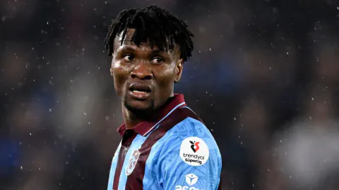 Trabzonspor'da Chibuike Nwaiwu Transferinde Devler Devrede