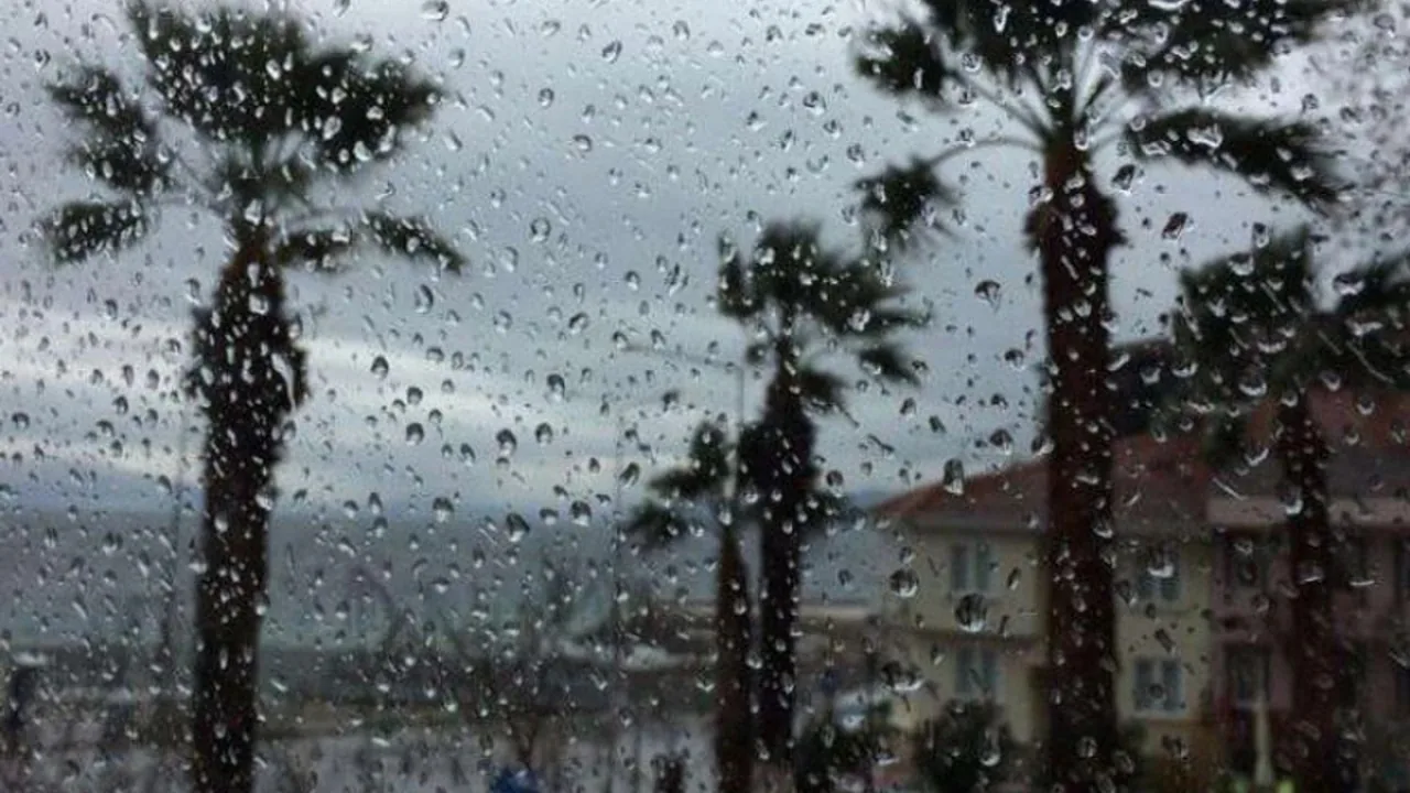 Bartın ve Batı Karadeniz'de Sağanak Alarmı: 14 Temmuz Hava Durumu Bartın ve Batı Karadeniz'de Sağanak Alarmı: 14 Temmuz Hava Durumu