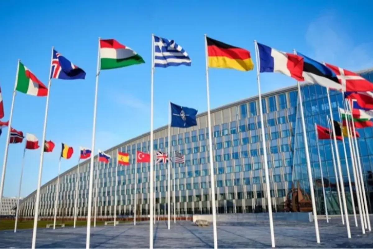 NATO'dan Dev Savunma Hamlesi: Türkiye Dahil 9 Ülke Ortak Banka Kuruyor NATO'dan Dev Savunma Hamlesi: Türkiye Dahil 9 Ülke Ortak Banka Kuruyor