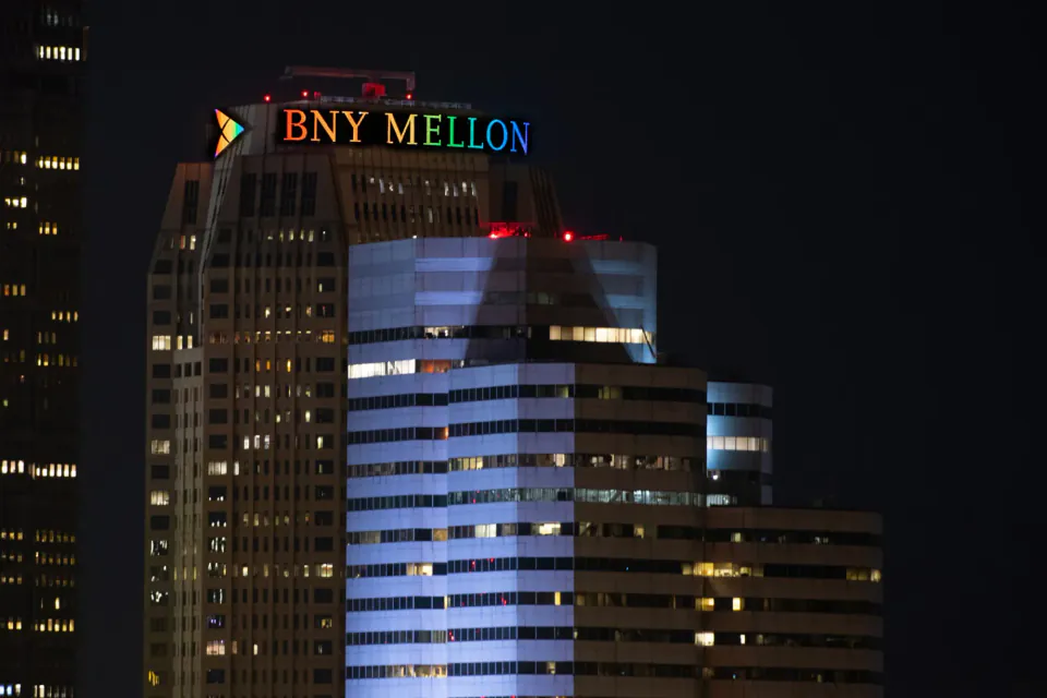 BNY Wealth'ten S&P 500 Tahmini: Endeks 8.000 Seviyesine mi Koşuyor? görseli