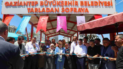 Gaziantep Serinevler'de 'Haydi Tarladan Sofraya' Pazar Yeri Açıldı