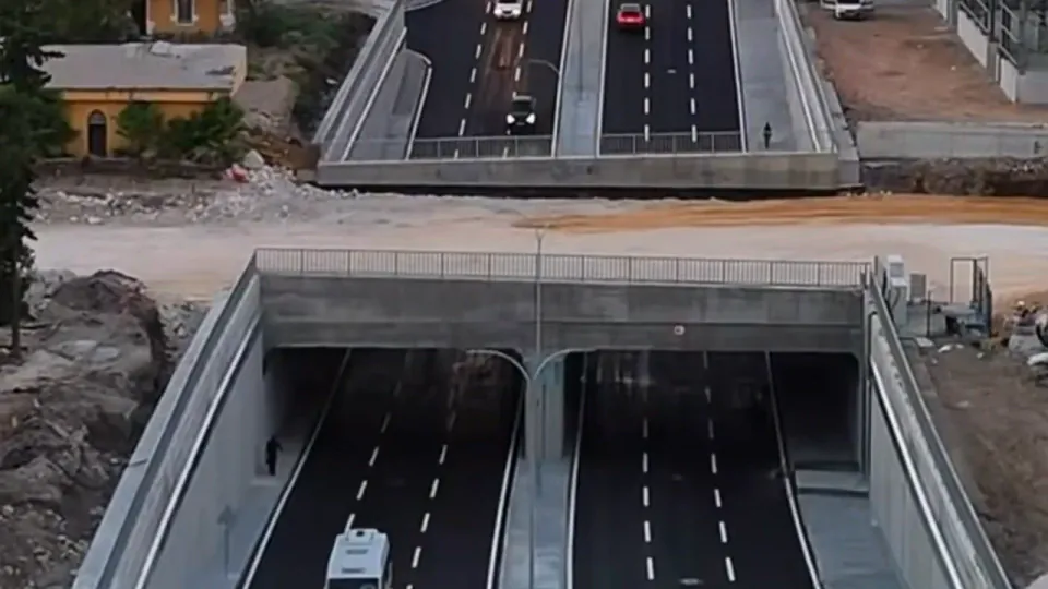 Adana’nın Trafik Derdi Bitti: Kasım Gülek Alt Geçidi Hizmete Girdi görseli