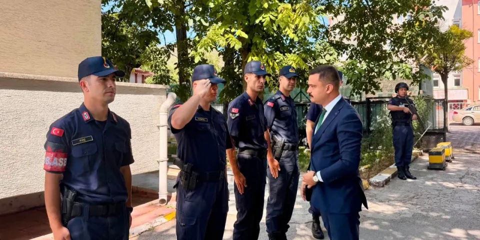 Gölpazarı Kaymakamı Titiz, Jandarma Komutanlığı'nda Koordinasyon Ziyaretinde Bulundu görseli