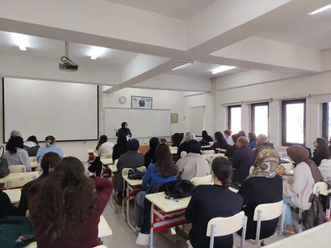 Dr. İlknur Ağtürk'ten Siirtli Arapların Göç ve Sosyoloji Analizi