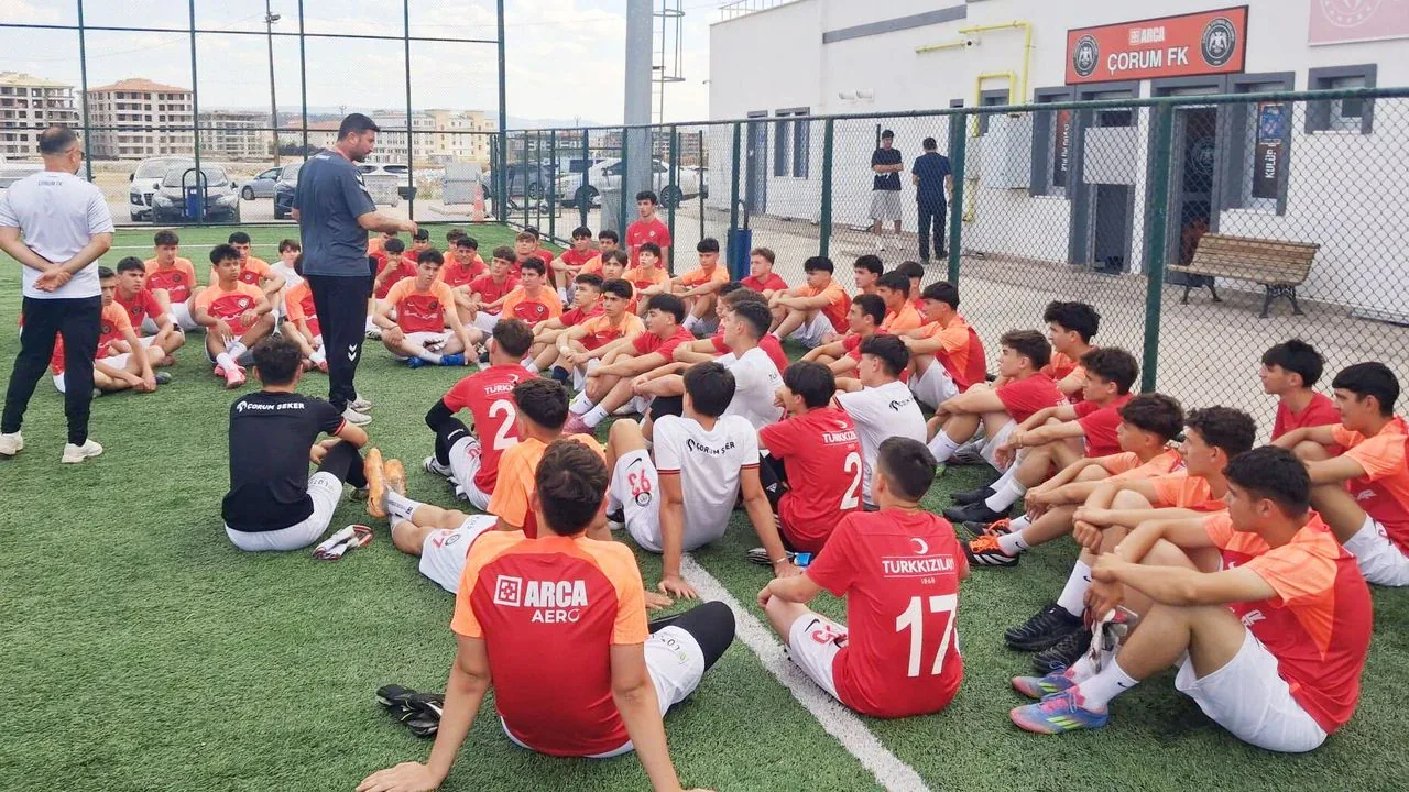 Arca Çorum FK'da Geleceğin Yıldızları İçin Seçmeler Başladı Arca Çorum FK'da Geleceğin Yıldızları İçin Seçmeler Başladı
