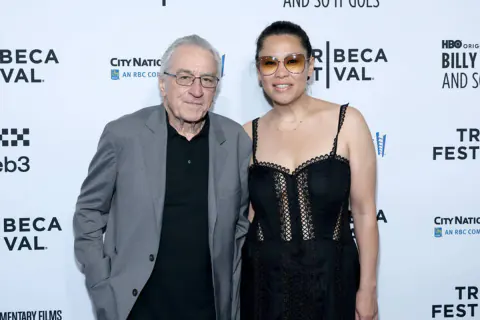 Robert De Niro ve Tiffany Chen Antibes'te Görüntülendi