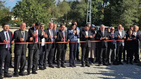 Kurşunlu'da Çiyni Kültür Evi hizmete açıldı, yatırımlar yerinde incelendi