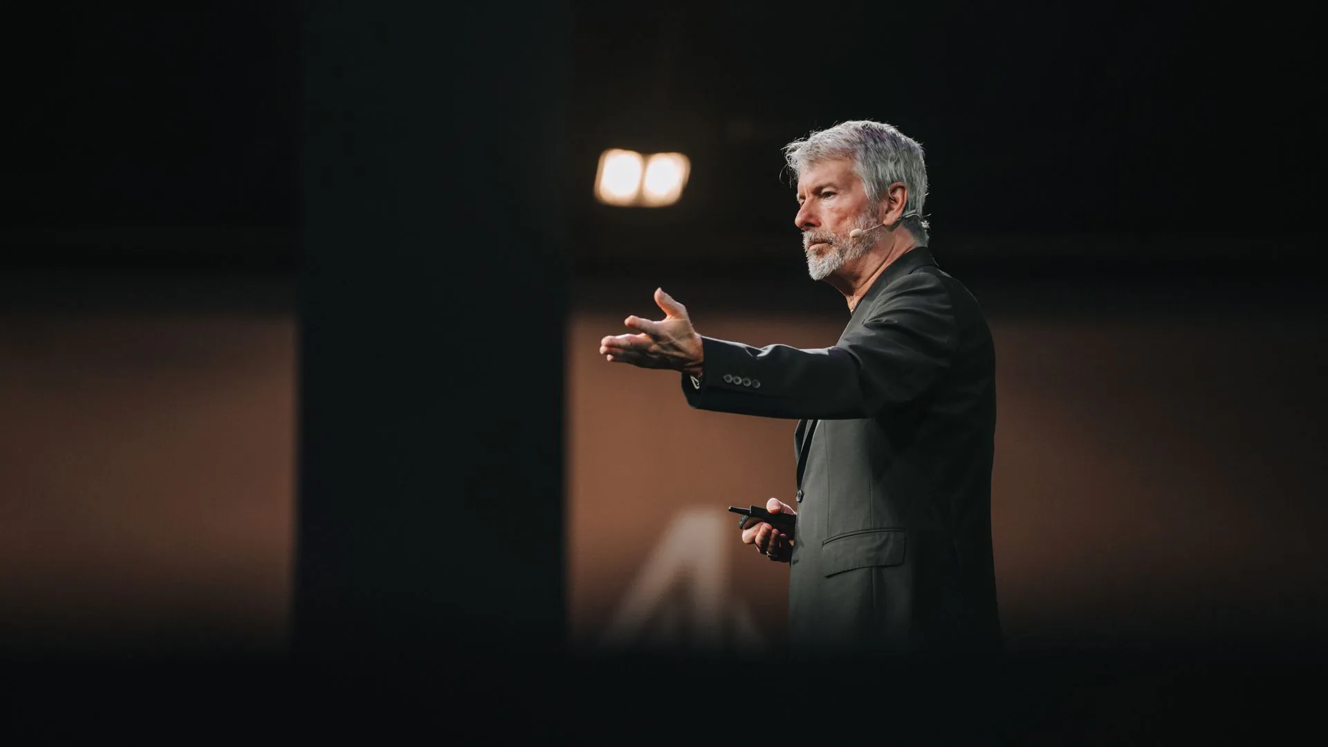 Michael Saylor'dan Gizemli Paylaşım: MicroStrategy Yeni Bitcoin Alımı mı Yapacak? Michael Saylor'dan Gizemli Paylaşım: MicroStrategy Yeni Bitcoin Alımı mı Yapacak?