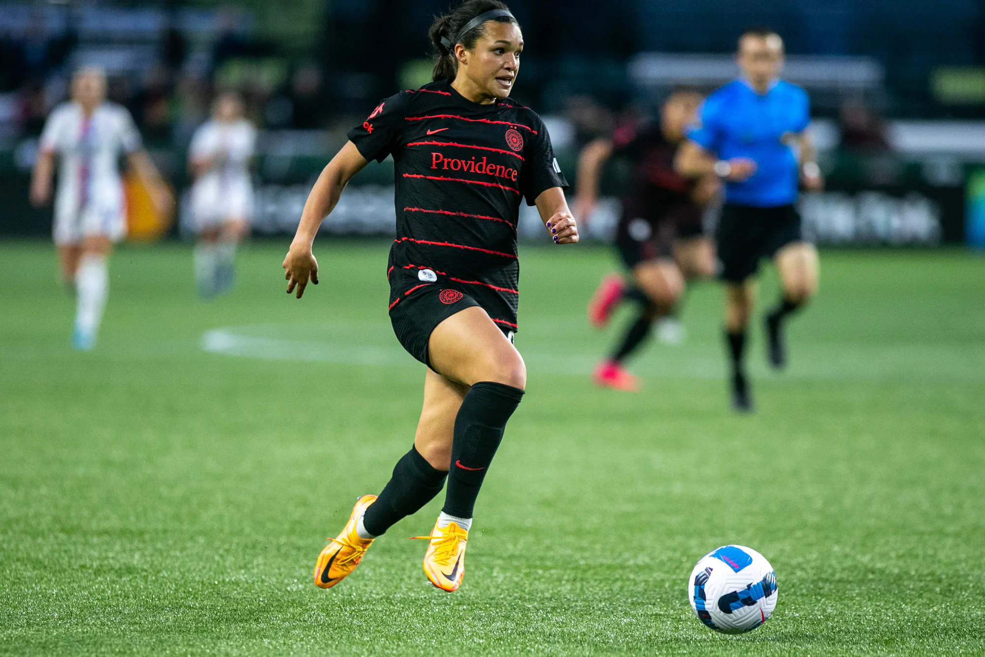 NWSL'de Kuzeybatı Savaşı: Portland Thorns ve Seattle Reign Rekabeti NWSL'de Kuzeybatı Savaşı: Portland Thorns ve Seattle Reign Rekabeti