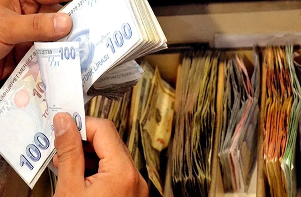 Çorum'da en çok vergi ödeyen Ahlatcı: 14,5 milyon lira ile listenin başında görseli