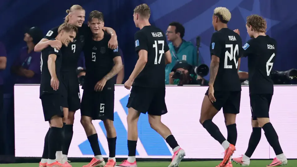 Dünya Kupası'nda Dev Randevu: Haaland ve Mbappé Karşı Karşıya görseli