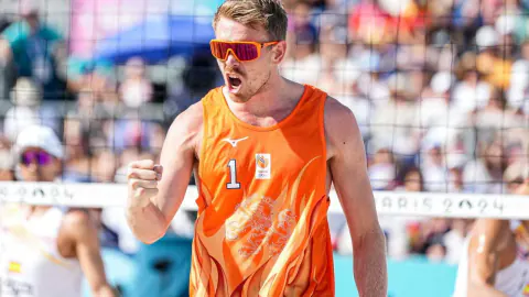 Hollanda plaj voleybol yıldızı Stefan Boermans, Alanya'nın spor turizmi elçisi atandı