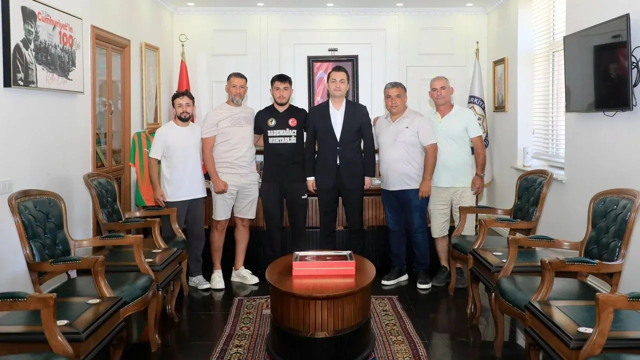 Alanya'nın Gururu Milli Sporcu Hüseyin Dolu Moldova Yolcusu Alanya'nın Gururu Milli Sporcu Hüseyin Dolu Moldova Yolcusu