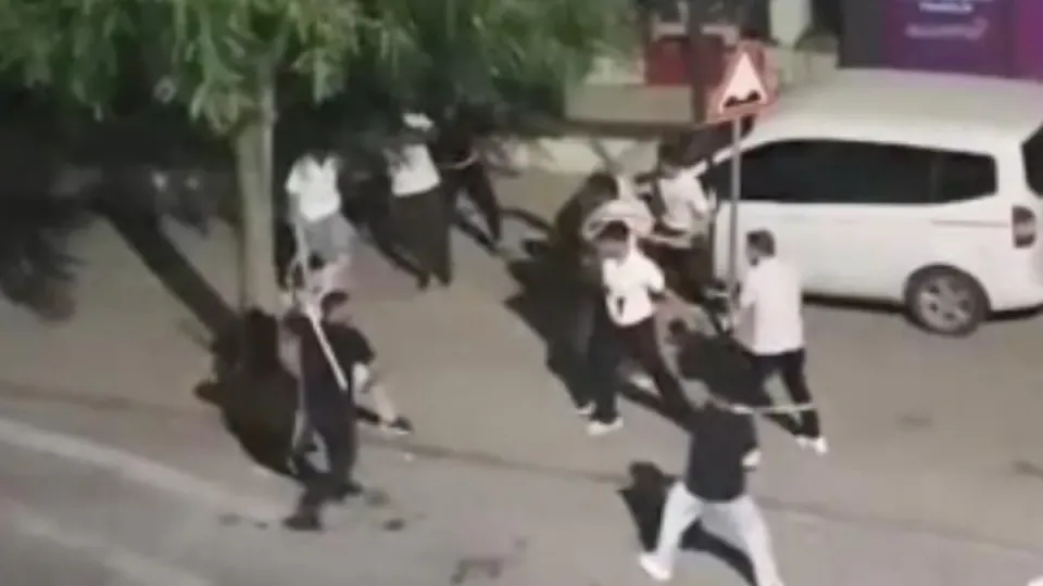 Pendik'te akraba kavgası kan gölüne döndü: 12 yaralı görseli