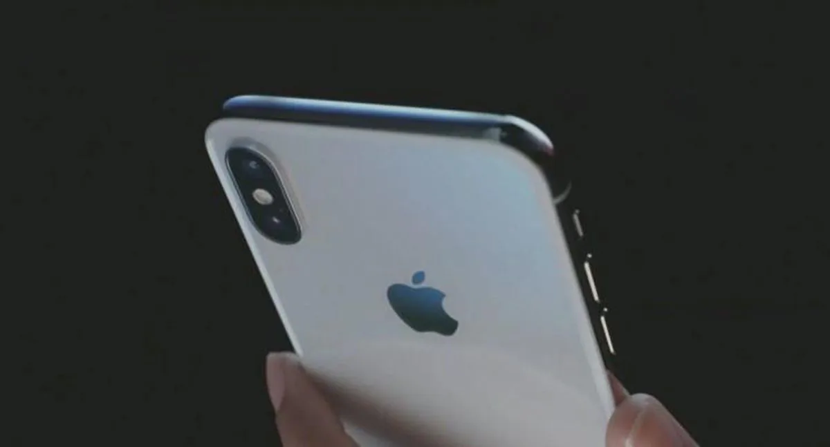 iPhone 18 Pro'da Donanım Devrimi: Apple'ın Kendi Modemi ve 2nm A20 İşlemcisi iPhone 18 Pro'da Donanım Devrimi: Apple'ın Kendi Modemi ve 2nm A20 İşlemcisi