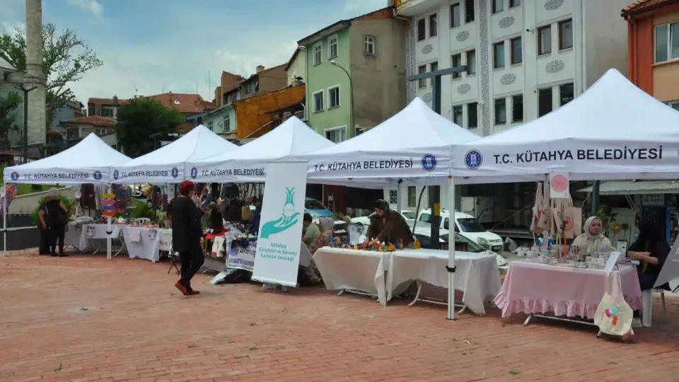Kütahya Çamlıbahçe Parkı'nda İlk Resmi Etkinlik: Kadın El Emeği Günleri görseli