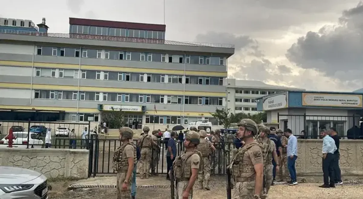 Osmaniye'de Öğretmen Yeğeni Tarafından Vuruldu: Hayatını Kaybetti Osmaniye'de Öğretmen Yeğeni Tarafından Vuruldu: Hayatını Kaybetti