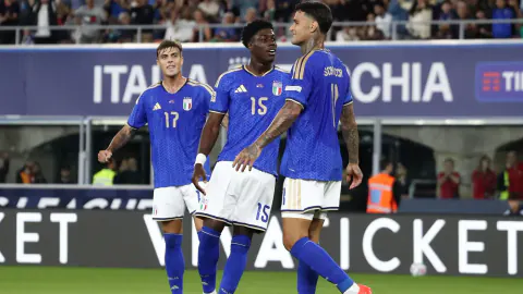 İtalya, Türkiye'yi 2-1 yendi: Nations League'de Calafiori'nin golü fark yarattı
