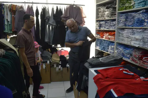 Siirt'te Okul Alışverişi: Tişört 350 TL, Kışlık 450 TL, Esnaf Son 3 Gün İçin Uyardı