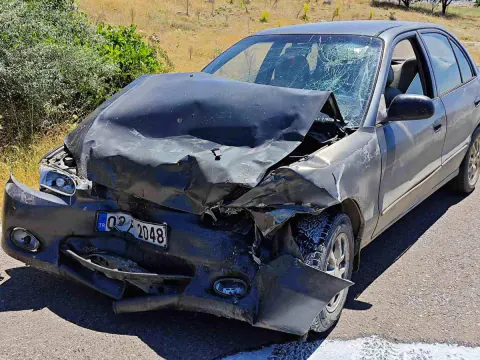 Yalvaç'ta Feci Trafik Kazası: Afyonkarahisar'dan Gelen Arazi Aracı ile Otomobil Çarpıştı