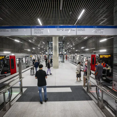 Düsseldorf Havalimanı'na metro ile gitmek artık mümkün: Yeni U-Bahn istasyonu hizmete girdi