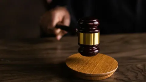 Ahlat İcra Dairesinden 1.45 Milyon TL Değerinde Araç İhalesi