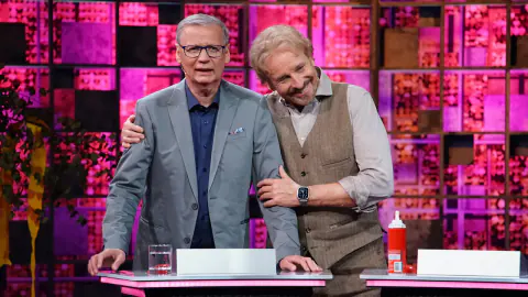 Alman Televizyonunun İki Dev İsmi: Thomas Gottschalk'tan Günther Jauch'a Duygusal Kutlama