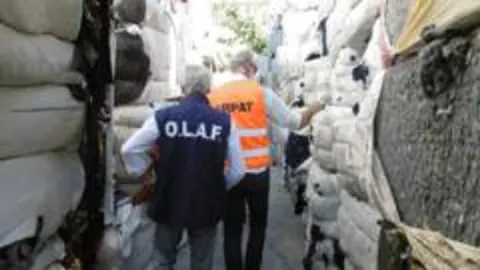 İtalya'dan Türkiye'ye Uzanan Tekstil Atığı Operasyonu: Binlerce Ton Atık Yakalandı