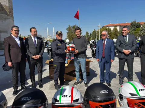 Sultanhanı’da Motosiklet Sürücülerine Ücretsiz Kask Desteği: Başvuru Koşulları Belli Oldu