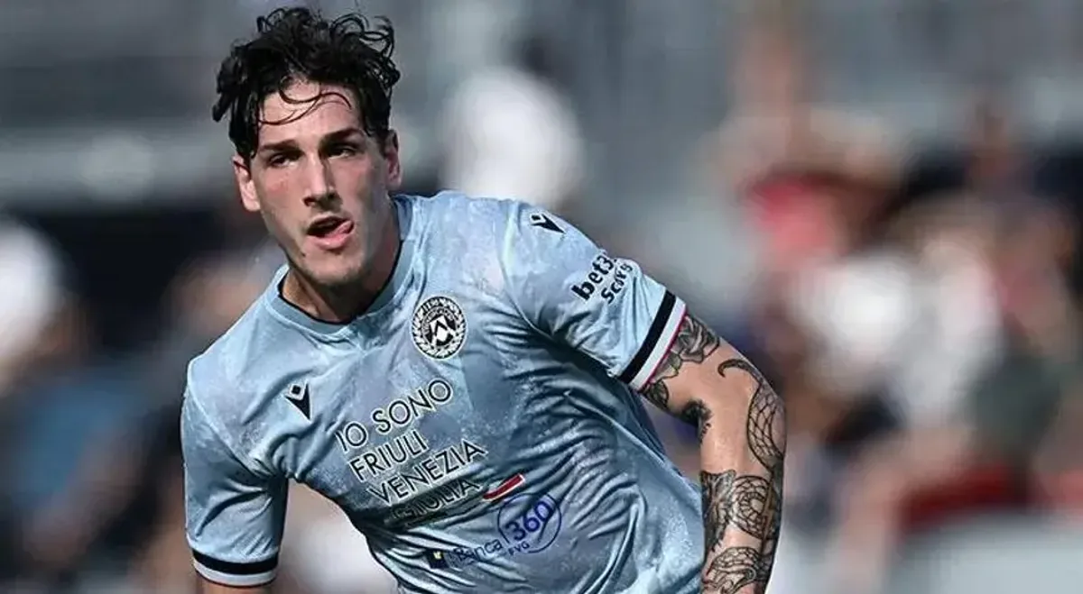 Zaniolo ile Udinese arasında maaş krizi: Menajeri alternatifleri işaret etti Zaniolo ile Udinese arasında maaş krizi: Menajeri alternatifleri işaret etti
