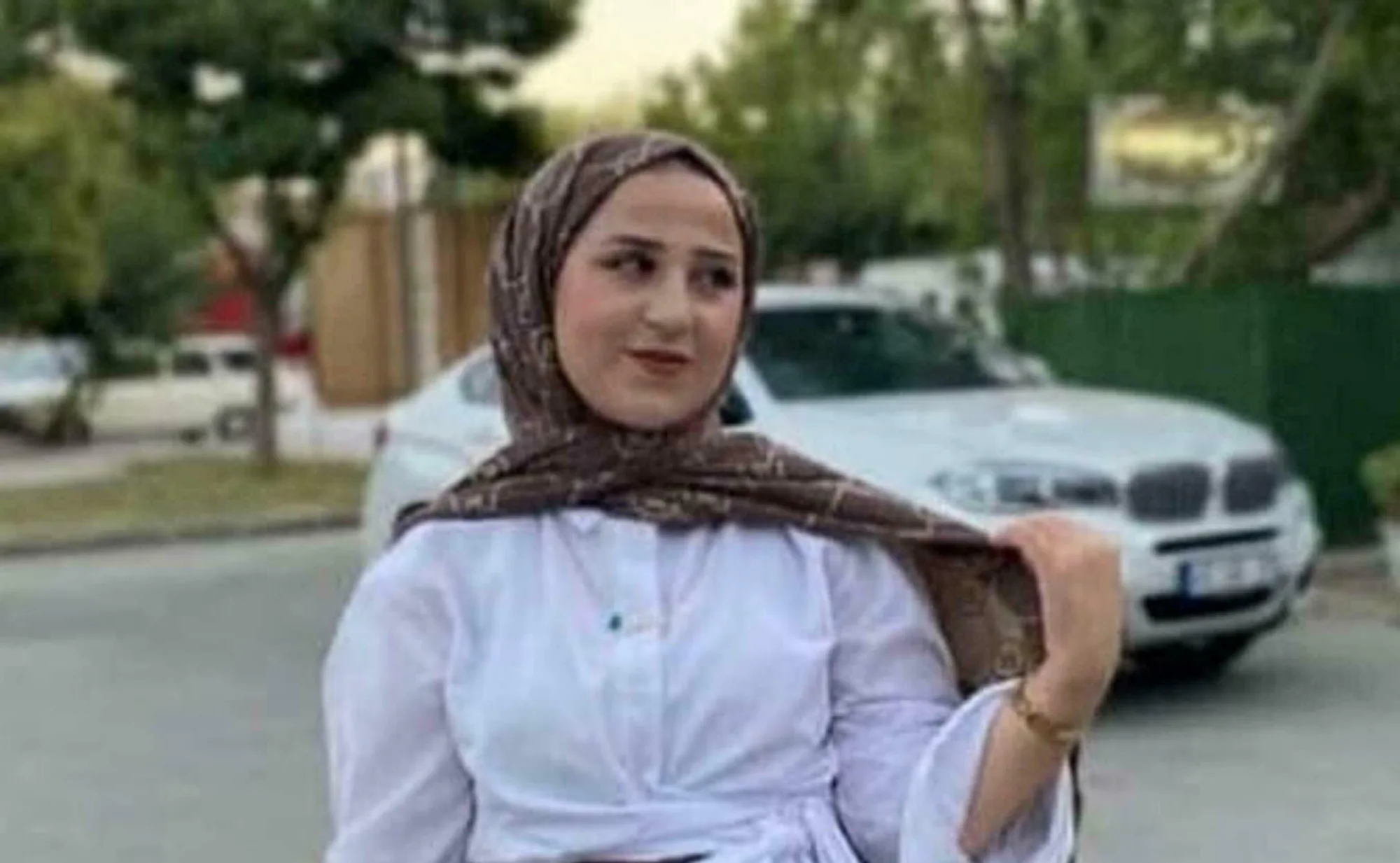 Bornova'da Mihriban Yılmaz Cinayeti Davası Başladı: 2 Sanık Tutuklu Bornova'da Mihriban Yılmaz Cinayeti Davası Başladı: 2 Sanık Tutuklu