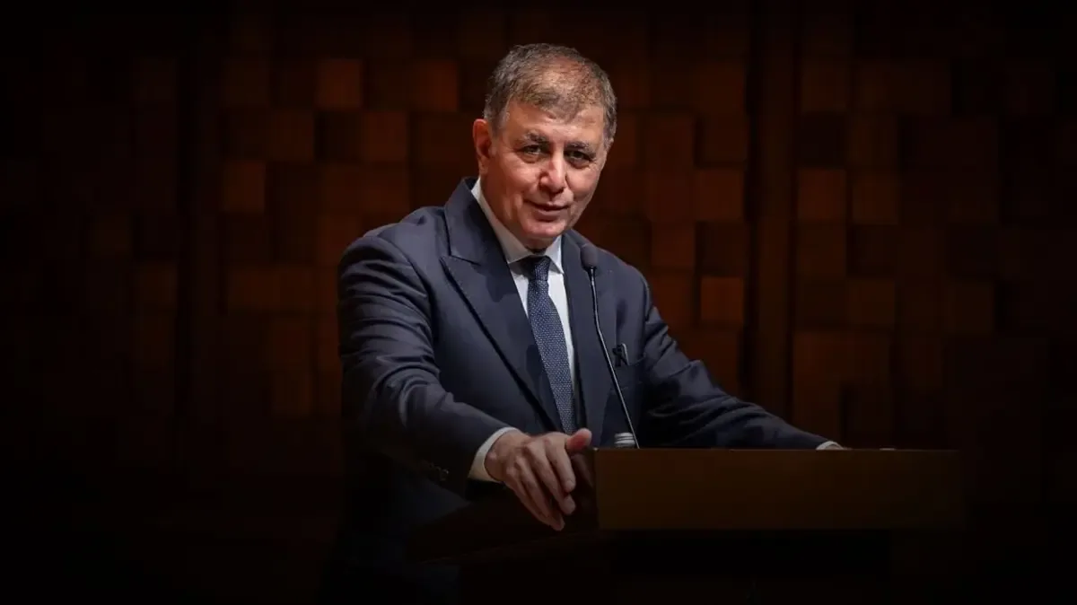 CHP'de İstifa Depremi: Belediye Başkanı Partisiyle Yollarını Ayırdı CHP'de İstifa Depremi: Belediye Başkanı Partisiyle Yollarını Ayırdı