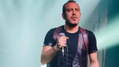 Haluk Levent'ten Depremzede Gençlere Sörf Okulu: 5 Sporcu Milli Takıma Seçildi