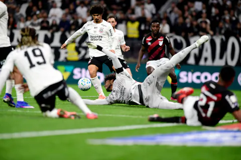 Corinthians ve Athletico-PR Maçı Brasileirão Tarihinde Rekor Kırdı