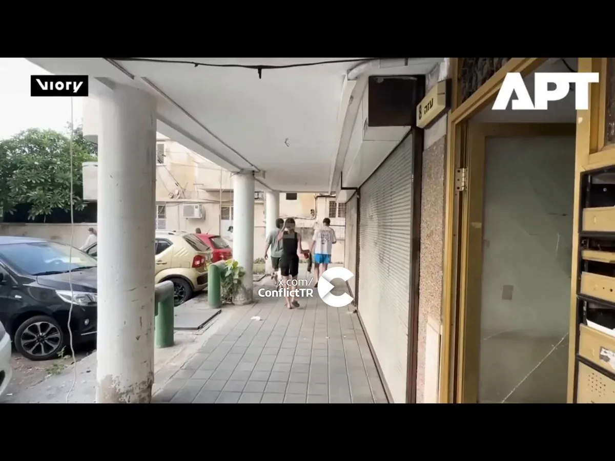 İsrail'de Siyasi Gerilim Tırmanıyor: Bir Vatandaşın Hükümete Sert Eleştirisi İsrail'de Siyasi Gerilim Tırmanıyor: Bir Vatandaşın Hükümete Sert Eleştirisi