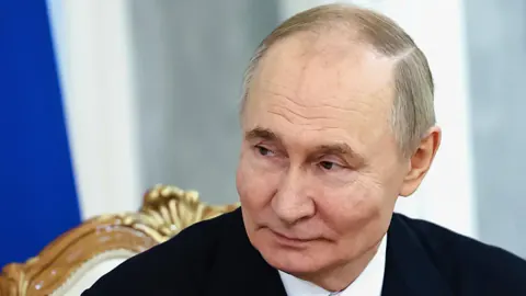 Putin'den barış mesajı: Görüşmeler İstanbul çerçevesinde yürütülebilir
