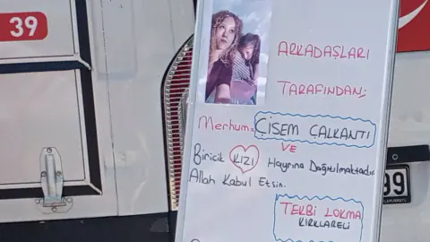Kırklareli'nde Çisem Çalkantı ve Kızı İçin Anlamlı Lokma Hayrı