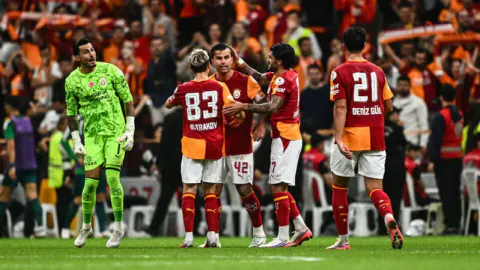 Galatasaray 1-0 Kocaelispor: Bardakcı golüyle çılgın liderlik yarışına döndü