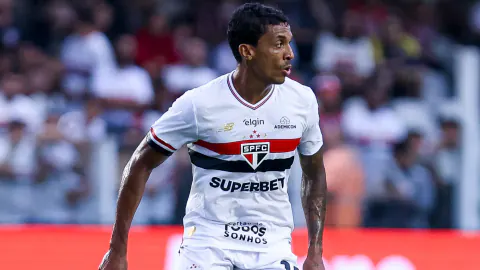 San Lorenzo'da Kriz: Teknik Direktör Gustavo Álvarez'den Yönetime Sert Tepki
