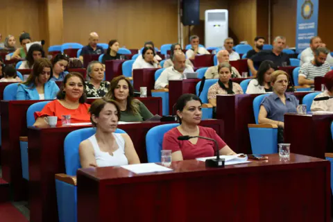 Diyarbakır Belediye Meclisi'nde Yeni Seçim: Evin Yelboğa Başkan Vekili Oldu